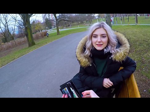 ❤️ Svelger en fremmeds varme sperm for penger - blowjob i parken av Eva Elfie ️❌  Sex hos oss